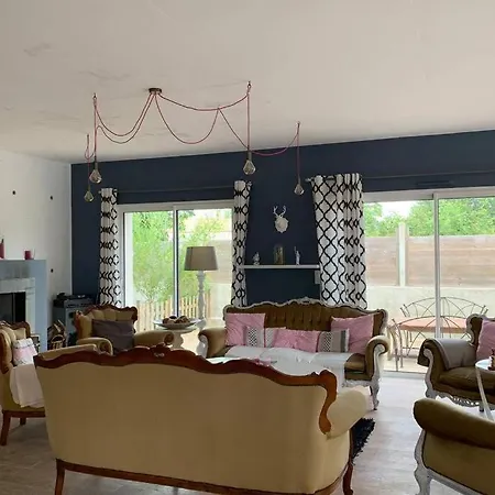 Maison Loft Piscine Holiday home Le Fenouiller